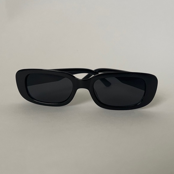 SOLD - Picture 3 of 4